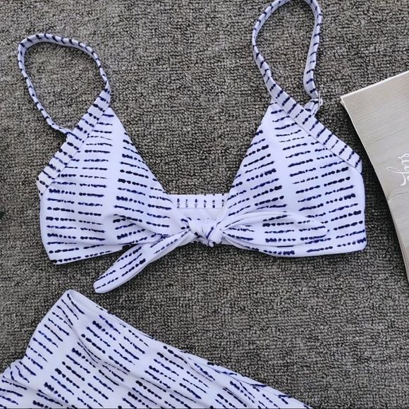 🆕 “Script” Bikini - Picture 5 of 6